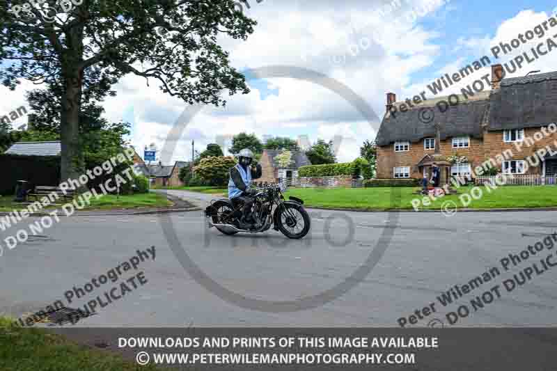 Vintage motorcycle club;eventdigitalimages;no limits trackdays;peter wileman photography;vintage motocycles;vmcc banbury run photographs